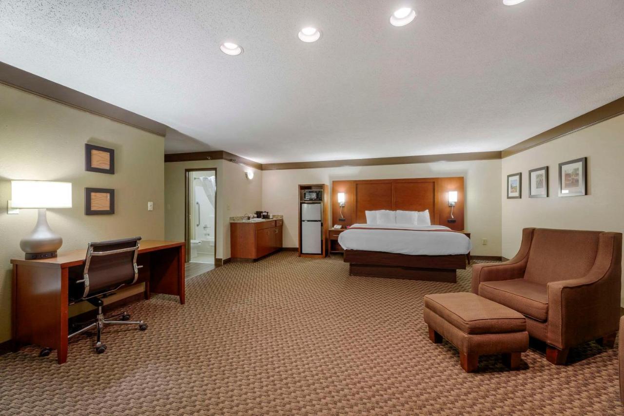 Comfort Inn Mount Vernon Downtown Екстер'єр фото